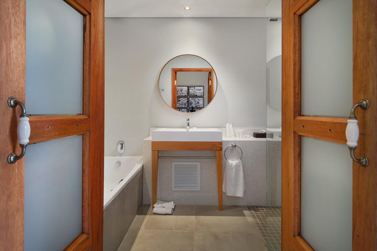 Irene Country Lodge, Autograph Collection Centurion Exterior foto Bathroom